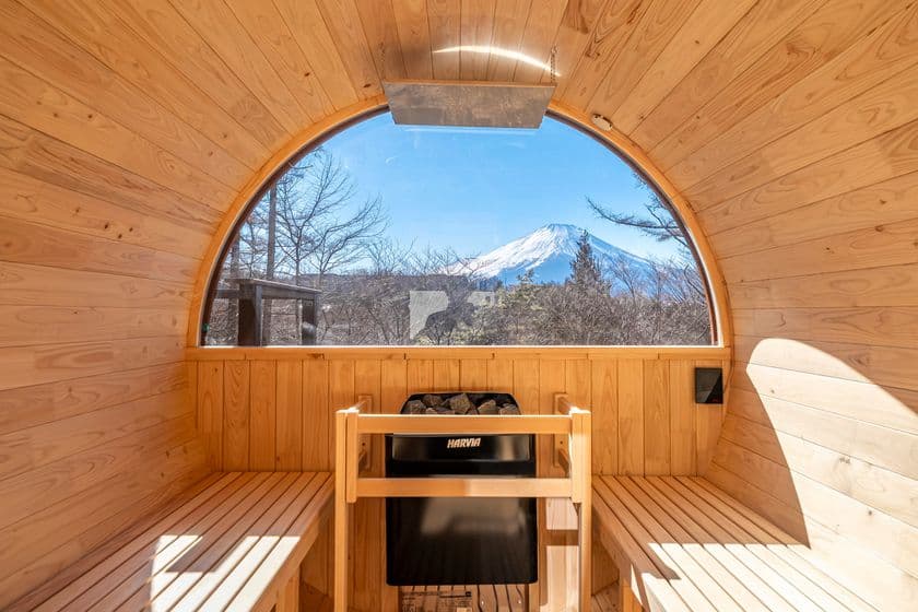 完全貸切のサウナ付きヴィラ「calm villa 富士山中湖」が
6/1に正式オープン！ドッグラン付き・ペット同伴可