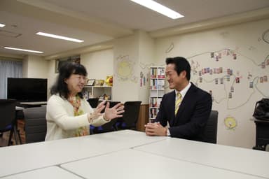 大谷由里子氏と原田隆史氏　9年ぶりの対談の模様