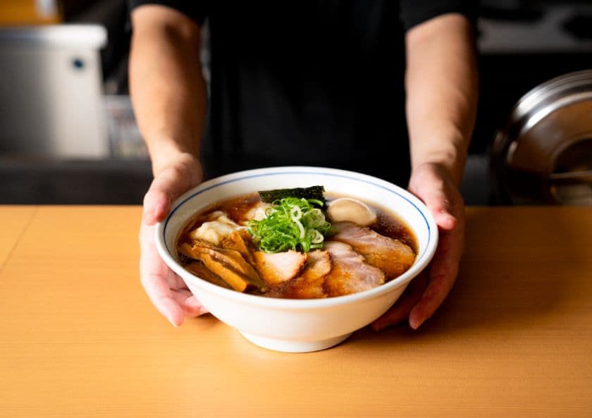 ミシュラン4年連続掲載ラーメン『らぁ麺すぎ本』関西エリアへ！
阪急西宮ガーデンズ(兵庫県西宮市)にオープン