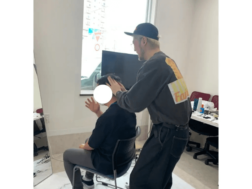 プロによる出張ヘアカットイベントを福祉の現場で開催　
変化する利用者の声とその背景など、開催レポートを公開