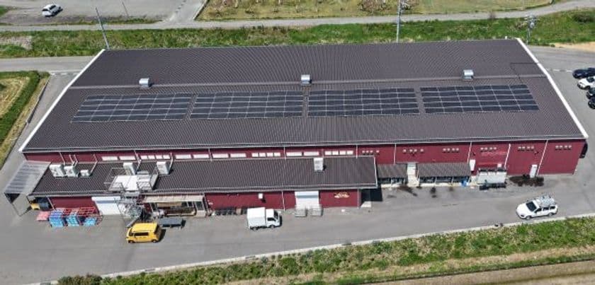 えのき栽培の室温管理にかかる電気代を
太陽光発電システムで解消！2025年6月より運用開始