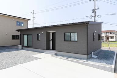 平屋外観