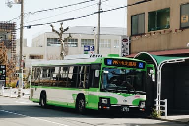 7系統を走る市バス