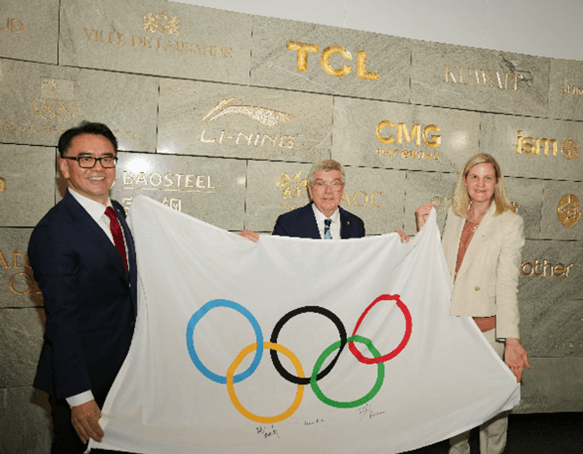 TCL、オリンピックミュージアム
「ドナーズ・ウォール」への刻名を通じ、
国際オリンピックデーを祝福　
～世界をつなぐダンスパフォーマンスで
“TCL Inspires Greatness”を体現、
初のグローバルキャンペーンを展開～