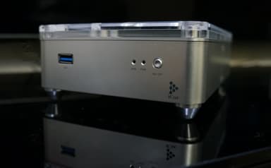 C3モデル筐体