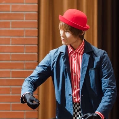 2) -UNI DOLL-
