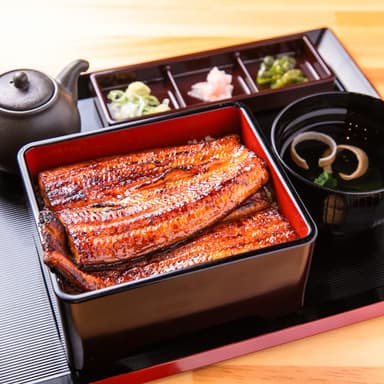 上 松 鰻重 2&#44;900円 (税込)