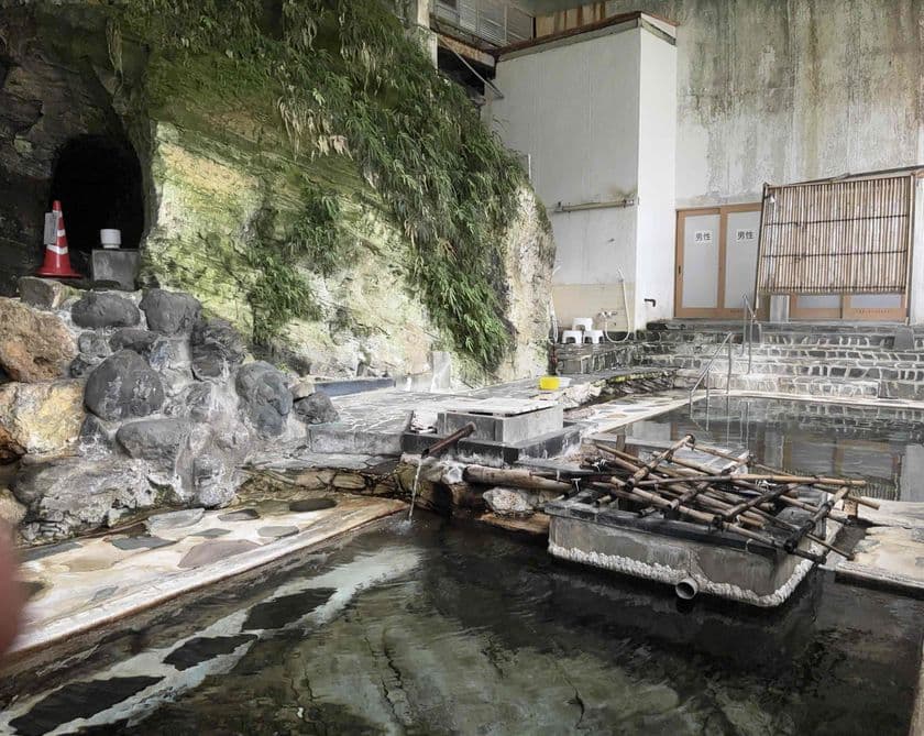 山形・赤倉温泉　湯守の宿三之亟「足下湯出掛け流し美人の湯」
露天風呂再開と貸切風呂新設のためのクラウドファンディング開始