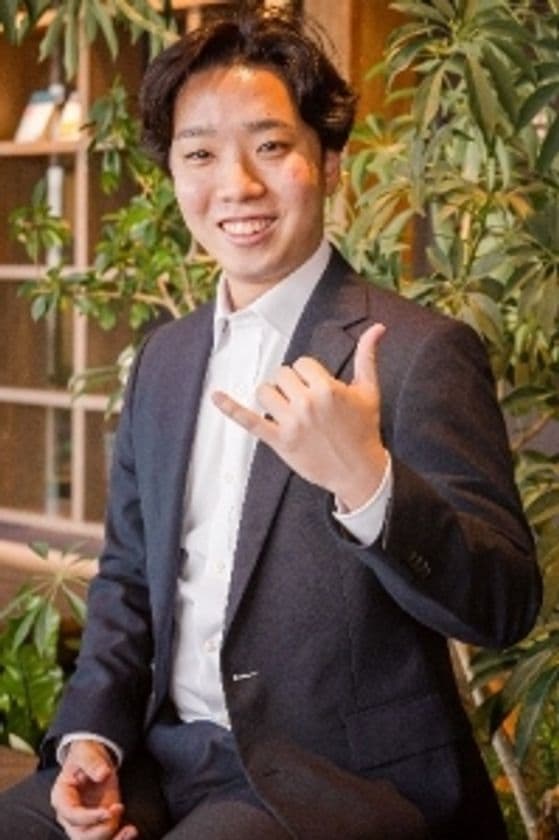 一般社団法人スポーツマネジメント通訳協会認定　
スポーツ現場で活躍できる「スポーツ通訳士」第1号誕生！