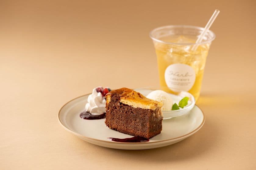 神戸・三宮のハーブ専門店＆カフェ「Herb Laboratory」が
8月2日「ハーブの日」にカフェ時間の充実を目指しリニューアル