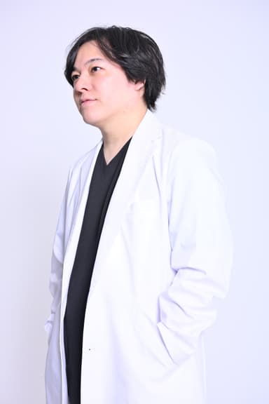 長瀬大蔵医師