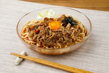 為セバ成ル。監修　がつんと冷し牛肉ぶっかけ麺