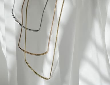 Long free necklace