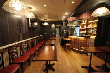貸切パーティーにも最適なレイアウト