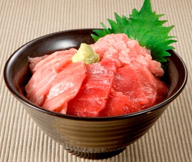 まぐろ丼の具