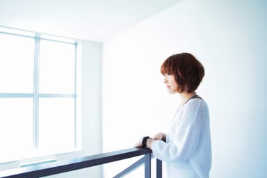 綾野ましろ