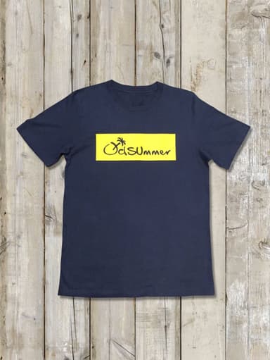 オリジナルロゴ入りTシャツ