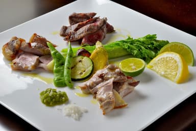 『野喰禅(やくぜん)料理 かしきや』料理一例 1