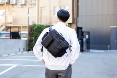 ボディバッグ