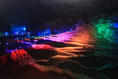 秋芳洞「光響FANTASY」