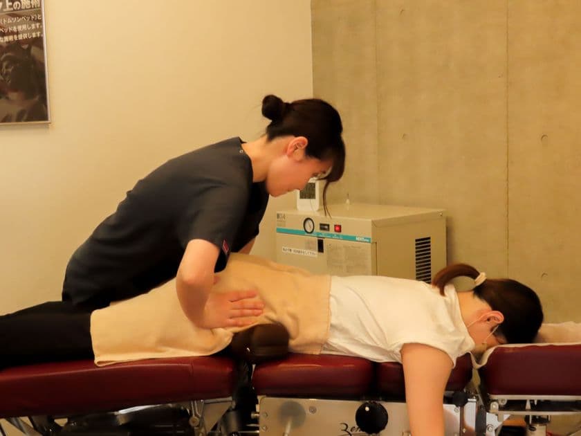 「生理痛は我慢しなくていい」
整骨院が女性の悩みにアプローチする
“生理痛緩和プログラム”を開始！先着モニター募集も実施中