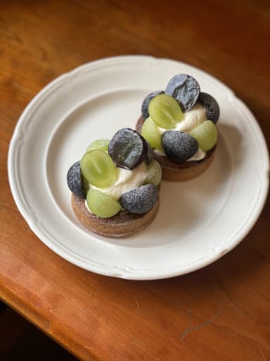 後味さっぱり！けど満足感もあるぶどうタルト
