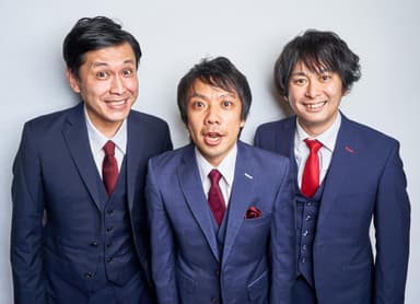 (8)や団
