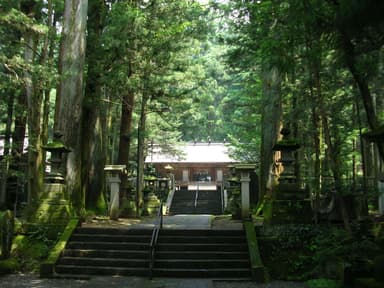 赤城神社(三夜沢町)