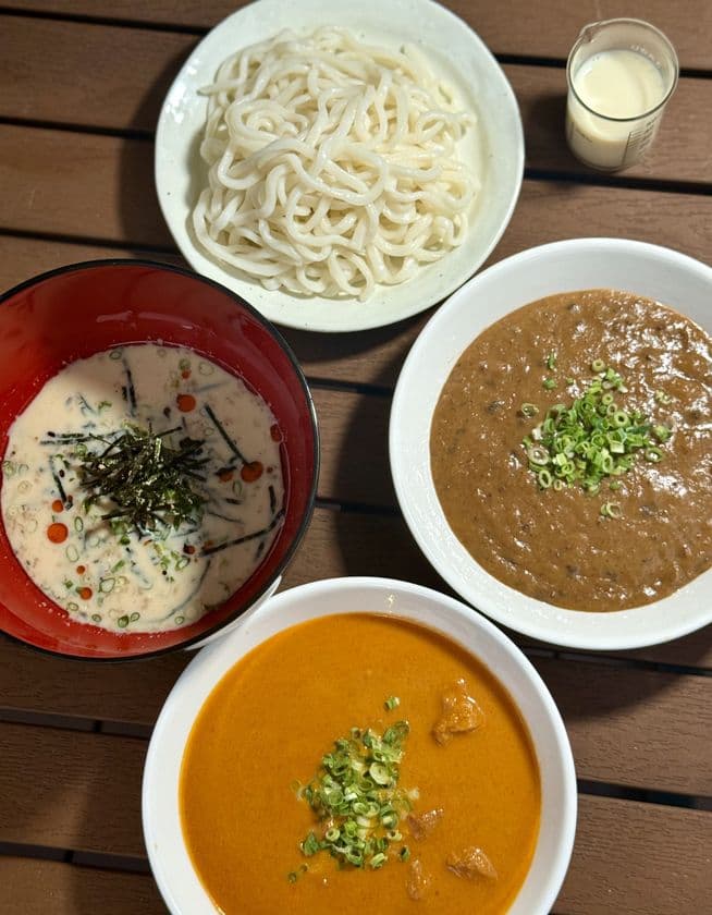 豆乳の第四次成長期到来！お風呂後は牛乳、サウナ後は豆乳！？
人気サウナ施設で豆乳サ飯が続々登場