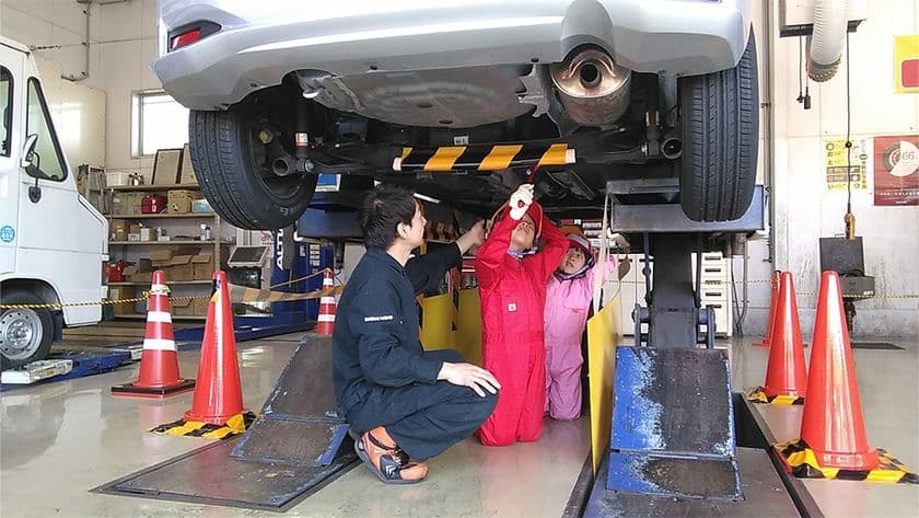 車好きのお子様におすすめ！Dr.Drive横浜港北インターTSで
「未来の整備士大集合！キッズ整備士体験」を11月2日(日)に開催
