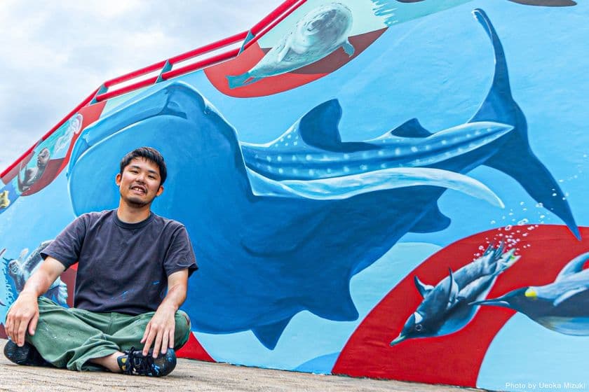 長野・軽井沢の古民家再生の現場で
プロアーティストのライブペインティングを開催