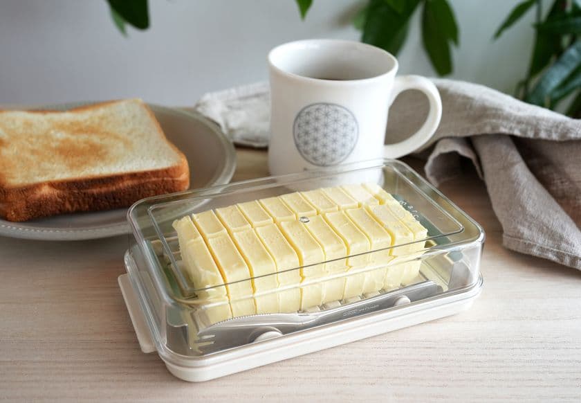 バターを小分けにして新鮮なまま保存できる！
プレマルシェ×エンバランスの「バターケース」が新登場