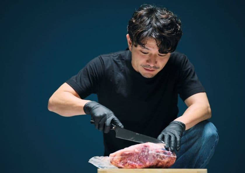 大阪発・200%成長のITベンチャーGrantが
「いい肉の日」に“肉会”を開催 
7期の幕開けに食を通じた拠点横断のつながりと組織の推進力を強化