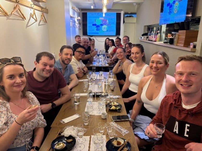 日本酒専門の居酒屋「Premium Sake Pub GASHUE」で
インバウンド向け 飲食付カルチャー教室を2026年1月より開始