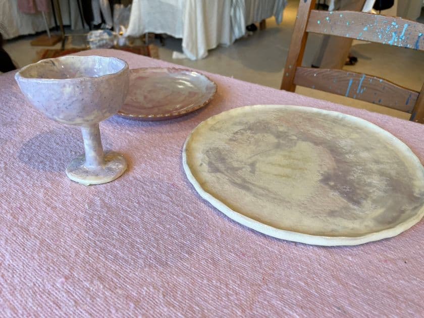 “月の光をすくう器”
手作りの温もりを感じる新作テーブルウェアが登場