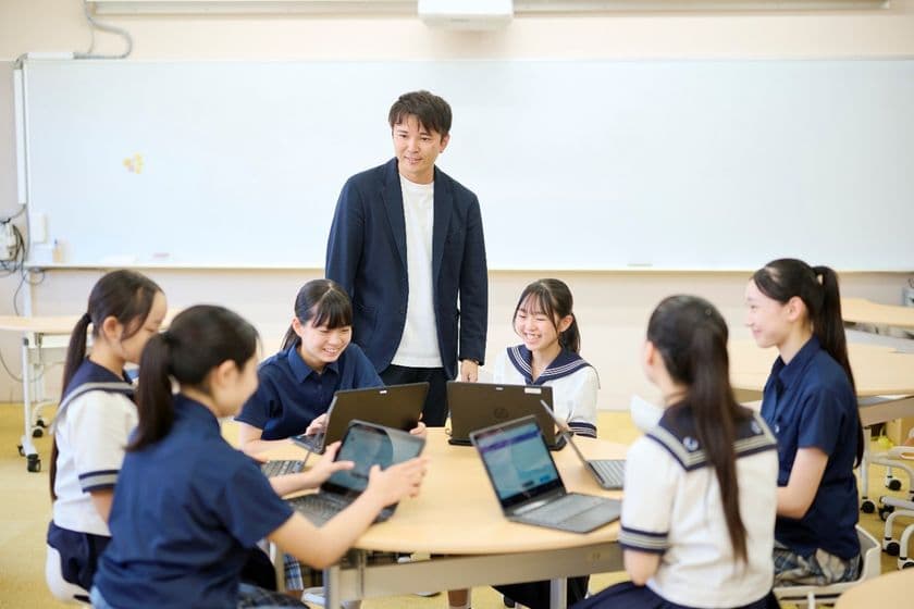 女性のキャリア教育を次のステージへ
「自分で選ぶ体験」を軸に新たな教育改革を実施　
令和8年度スタート
