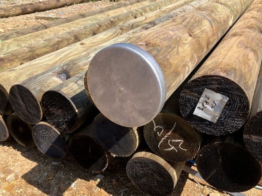 木杭を使用した環境配慮型の新地盤補強工法
「ＳＨ-ＫＰパイル工法」を共同開発し、12月1日より販売開始