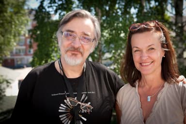 アーティスティック・ディレクター、ウラジミール・メンデルスゾーン(Vladimir Mendelssohn)とエグゼクティブ・ディレクター、サリ・ルーサネン( Sari Rusanen)