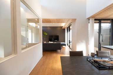 Charme Roger永福_ ダイニングからのリビング風景