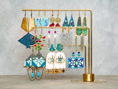 イランのクリエイターのアクセサリー