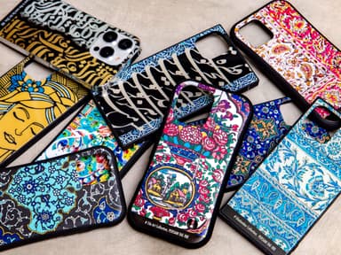イランの伝統アートのスマホケース