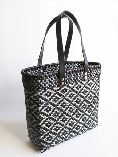 ワイドM ブラック×シルバー