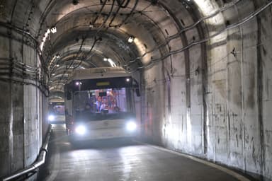立山トンネル電気バス撮影イメージ