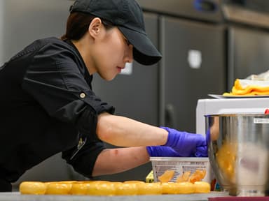 【洋菓子部門】依田 馨さん