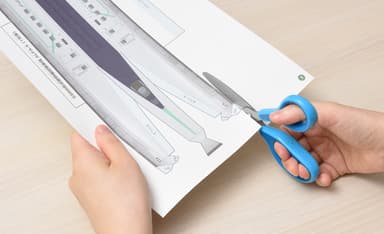 はさみで切る線は直線