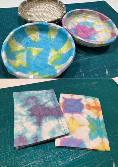 上)一閑張り 下)和綴じ帳