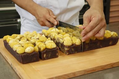 極 栗蒸し羊羹カット