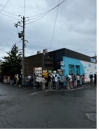 本店行列の様子