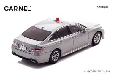 1/43 トヨタ クラウン 2023 北海道警察交通交通機動隊車両 (覆面/グレー)：右後