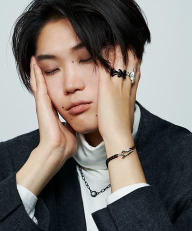 LAMBDA MATTE BLACKメイン